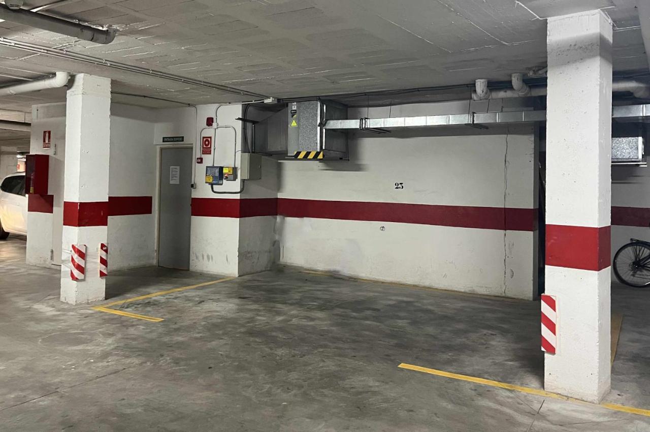 Apt Historic Center Malaga Free Parking ภายนอก รูปภาพ