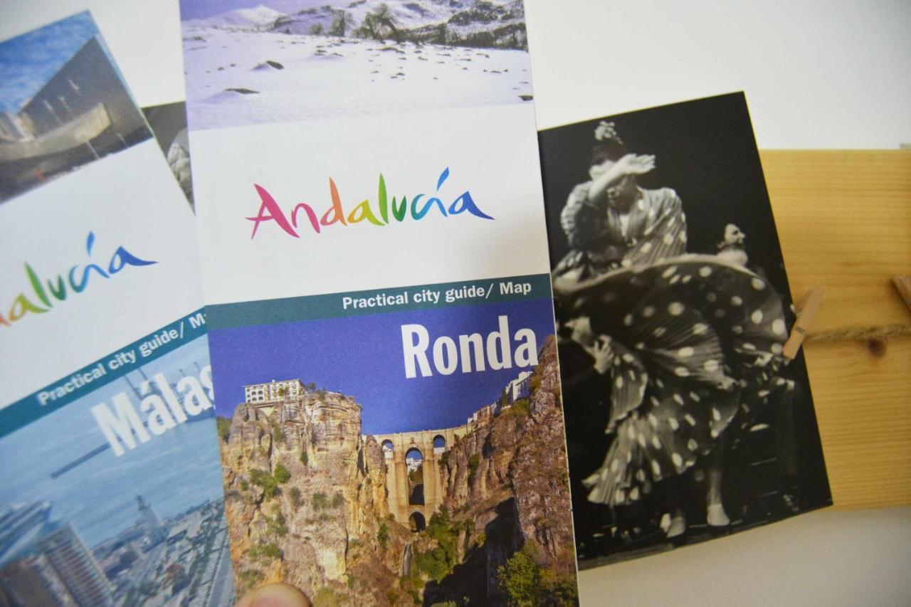 Apt Historic Center Malaga Free Parking ภายนอก รูปภาพ